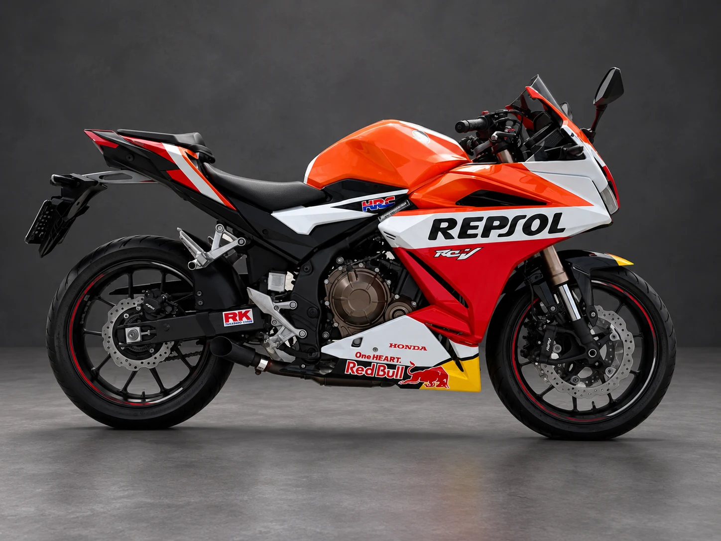 Honda CBR500RA — вид сбоку